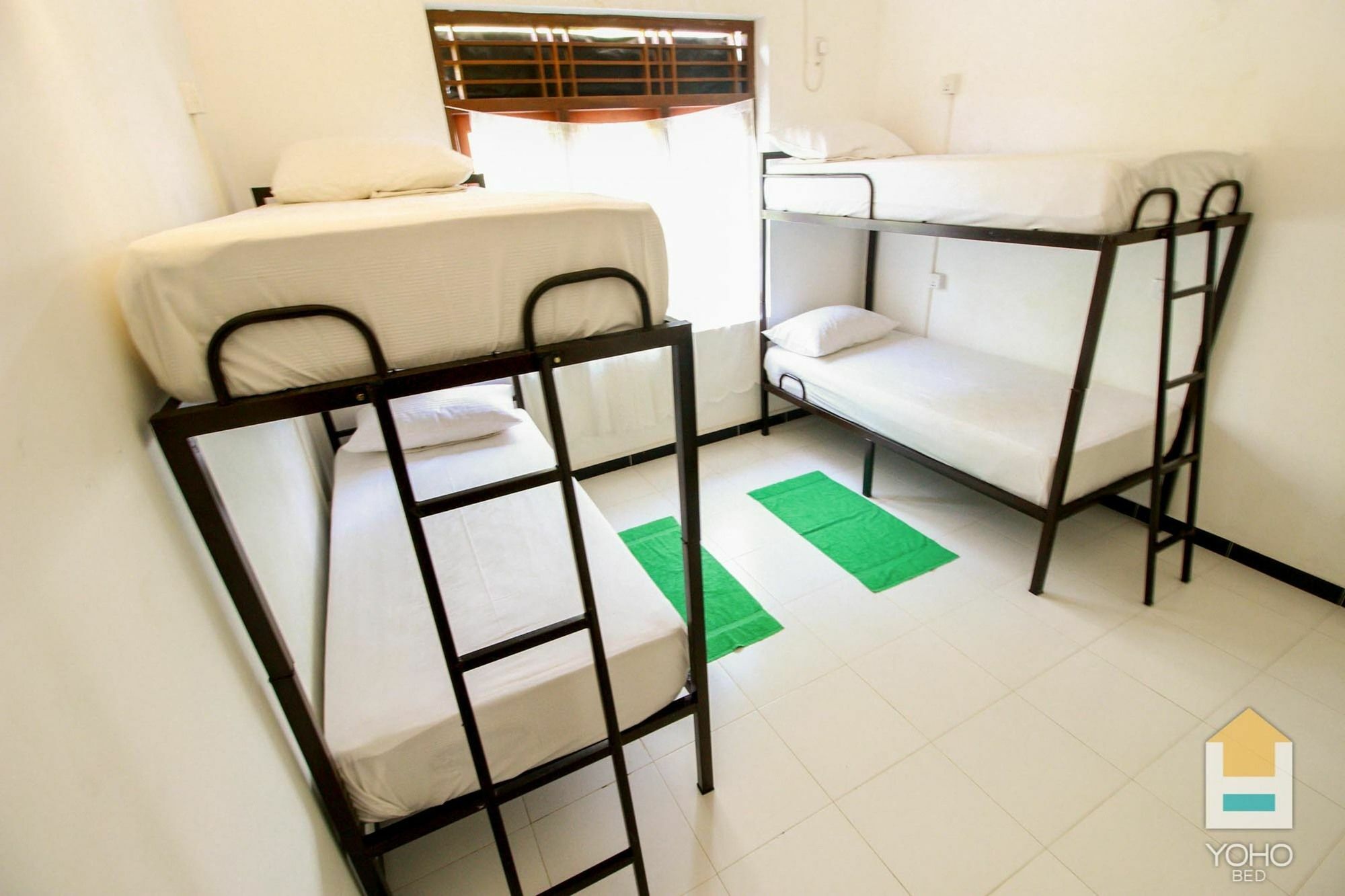 Bed & Bicycle Hostel Dehiwala-Mount Lavinia ภายนอก รูปภาพ