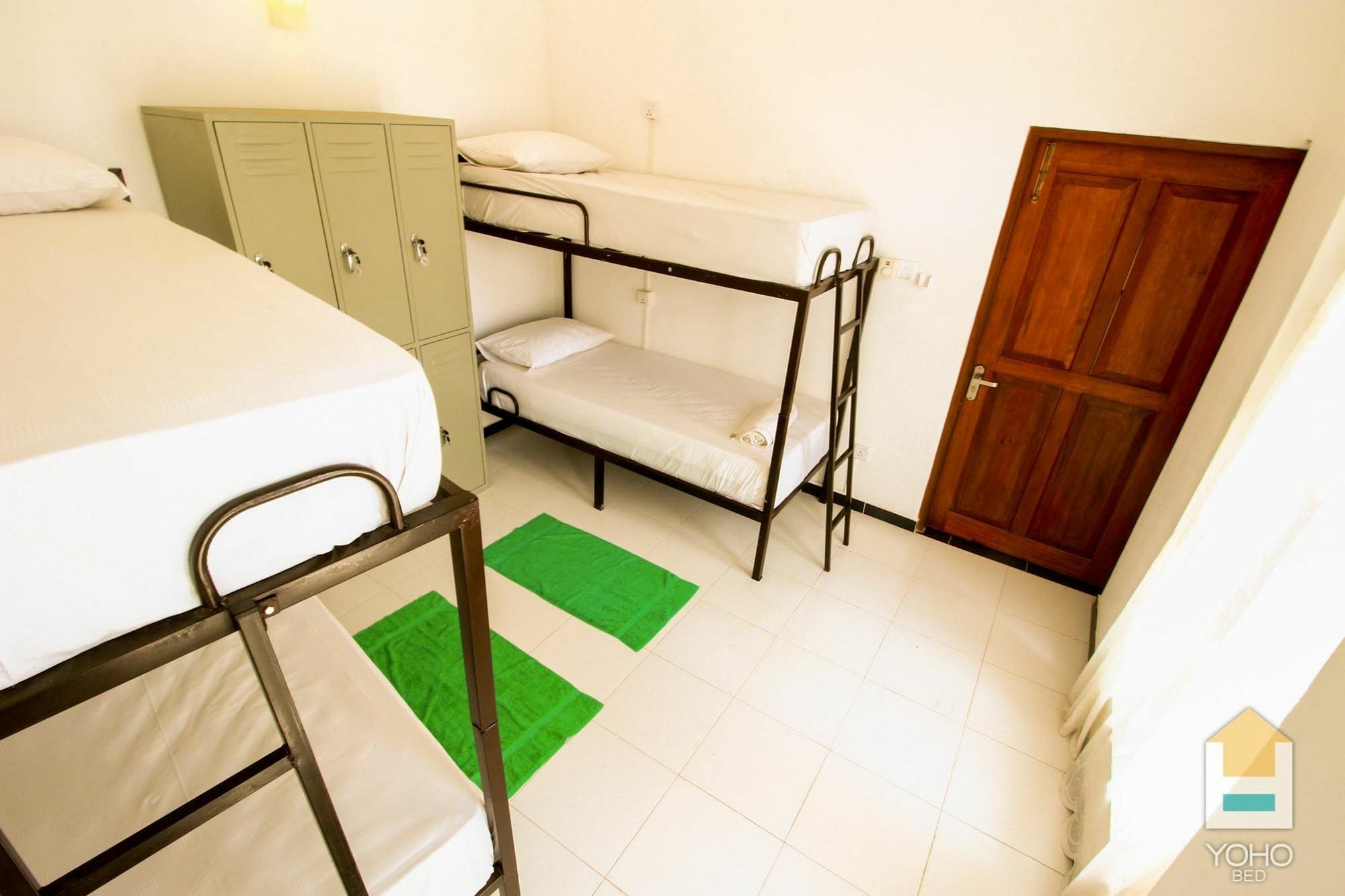 Bed & Bicycle Hostel Dehiwala-Mount Lavinia ภายนอก รูปภาพ