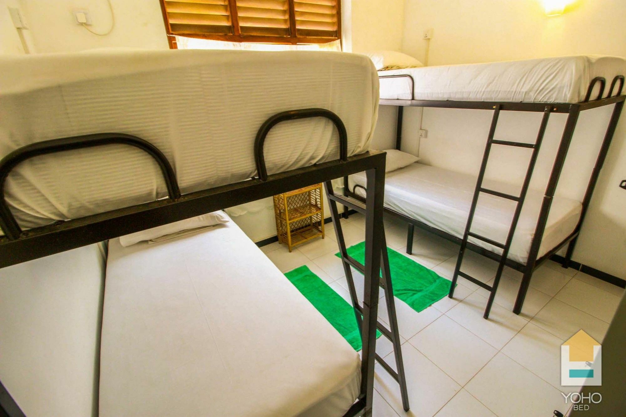 Bed & Bicycle Hostel Dehiwala-Mount Lavinia ภายนอก รูปภาพ